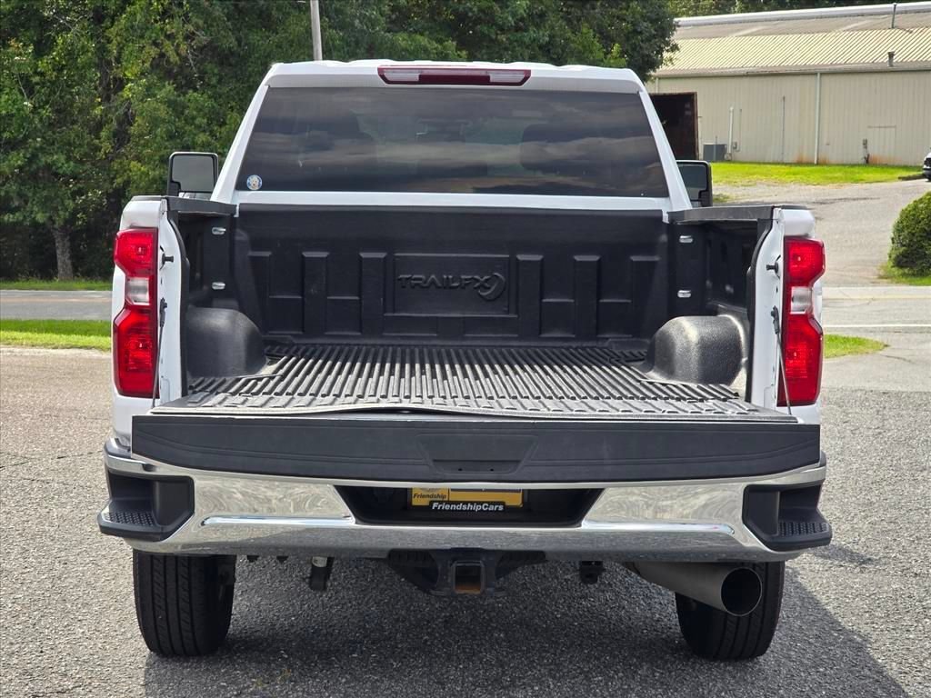 Used 2024 Chevrolet Silverado 2500 LT AWD/4WD image 24