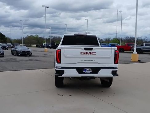 Used 2025 GMC Sierra 2500 Denali w/ Technology Package image 7
