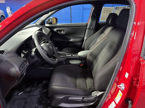 Used 2024 Honda HR-V Sport image 23
