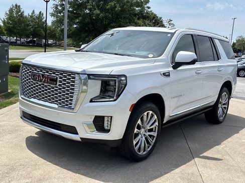 Used 2022 GMC Yukon Denali AWD/4WD image 12