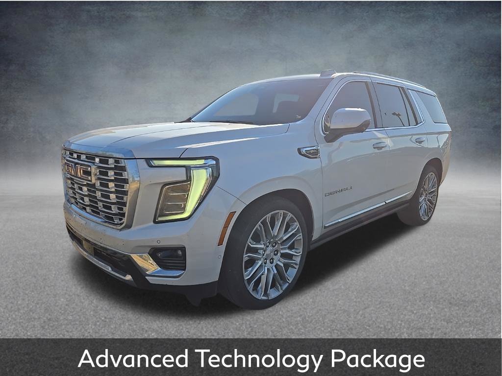 Used 2025 GMC Yukon Denali w/ Denali Reserve Package AWD/4WD image 3