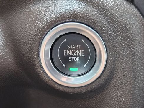 Used 2022 Chevrolet Silverado 1500 LT RWD image 21
