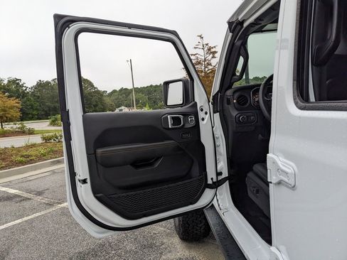 New 2025 Jeep Wrangler Rubicon 392 image 59