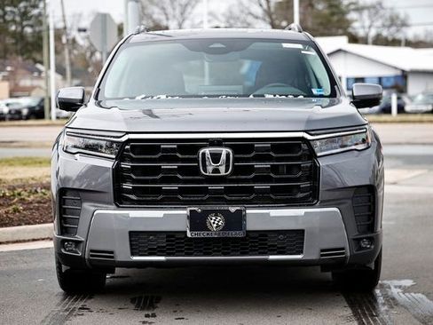 New 2026 Honda Pilot Touring image 19