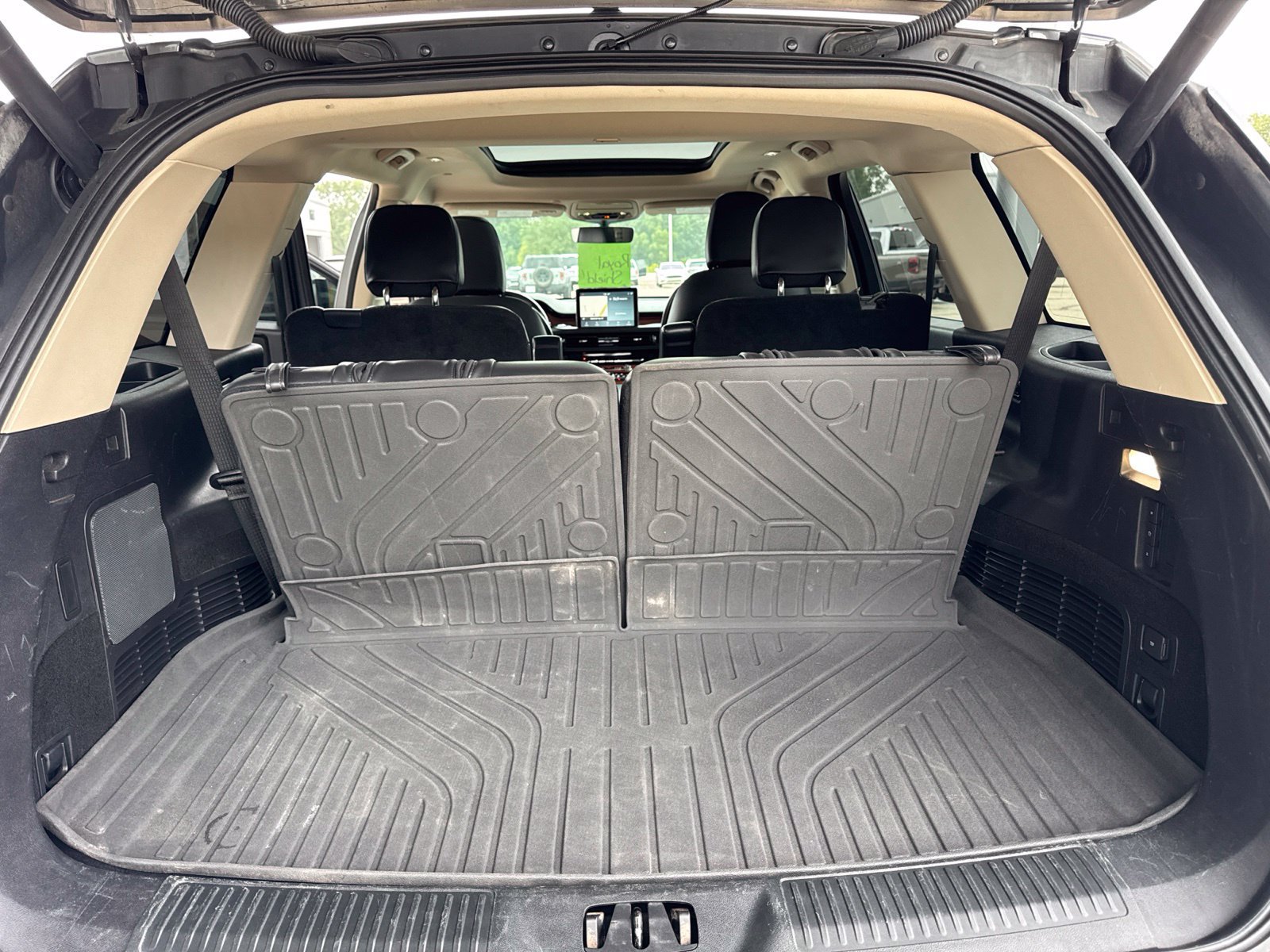 Used 2021 Lincoln Aviator Reserve AWD/4WD image 35