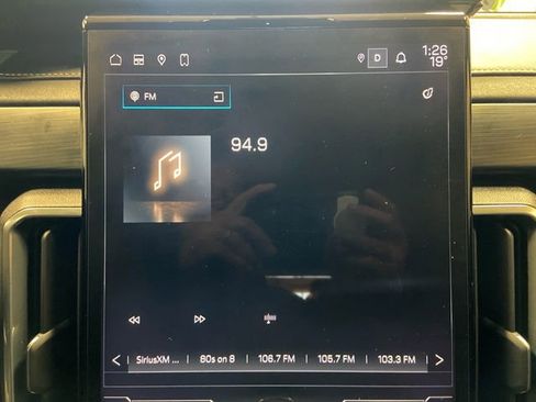 Used 2024 GMC Acadia Elevation image 19