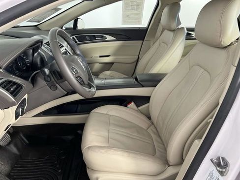 Used 2017 Lincoln MKZ Reserve FWD image 20