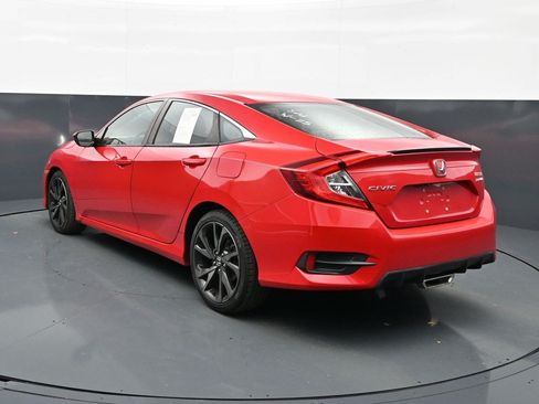 Used 2019 Honda Civic Sport image 5