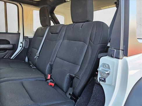 Used 2021 Jeep Wrangler Unlimited Sport image 19
