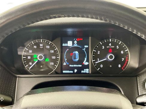 Used 2020 Land Rover Range Rover Velar S image 20