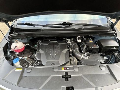 Used 2024 Kia Carnival SX image 26