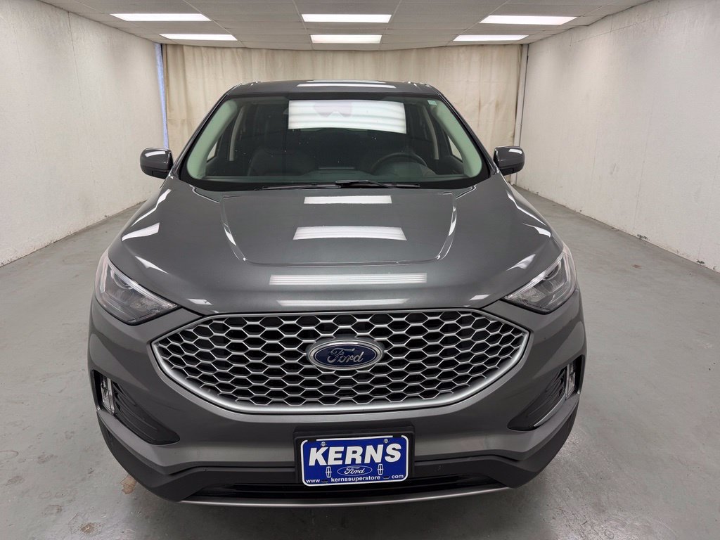 Used 2024 Ford Edge SEL w/ Convenience Package AWD/4WD image 7