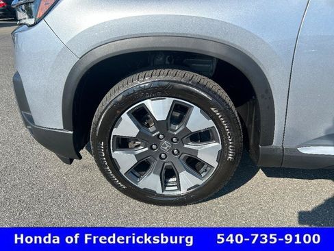 Certified 2026 Honda Pilot Touring image 36