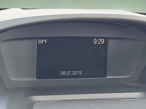 Used 2018 Ford Escape SE FWD image 19