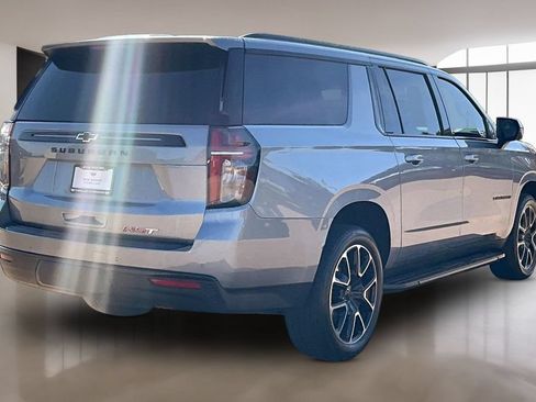 Used 2024 Chevrolet Suburban RST w/ Luxury Package AWD/4WD image 2