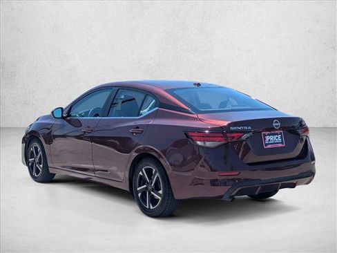 Used 2024 Nissan Sentra SV FWD image 8