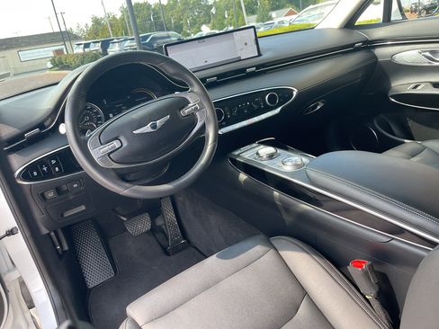 Used 2025 Genesis GV70 2.5T image 30