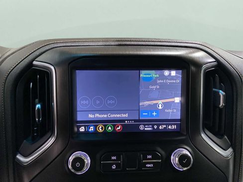 Used 2022 GMC Sierra 1500 AT4 w/ AT4 Preferred Package image 19