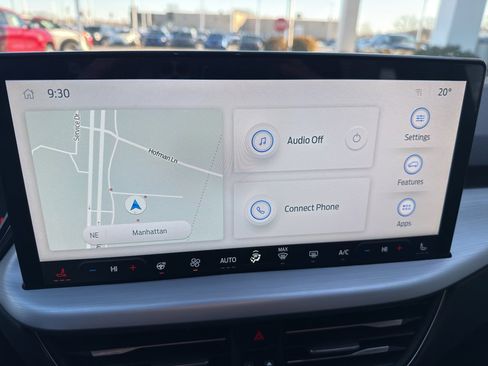 Used 2024 Ford Escape Platinum image 11