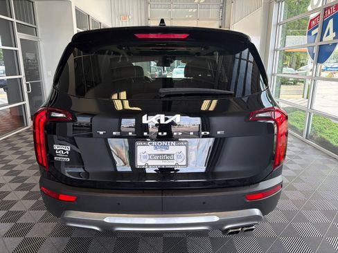 Used 2022 Kia Telluride S AWD/4WD image 5