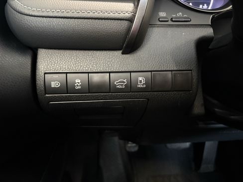 Used 2024 Toyota Camry SE FWD image 26
