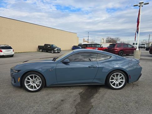 Used 2024 Ford Mustang GT Premium image 8