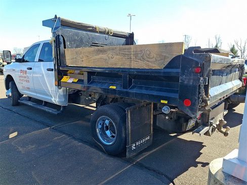 Used 2022 RAM 3500 Tradesman w/ Chrome Appearance Group image 6