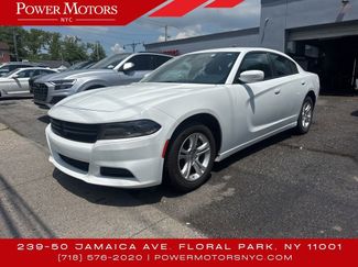 Used 2022 Dodge Charger SXT image 1
