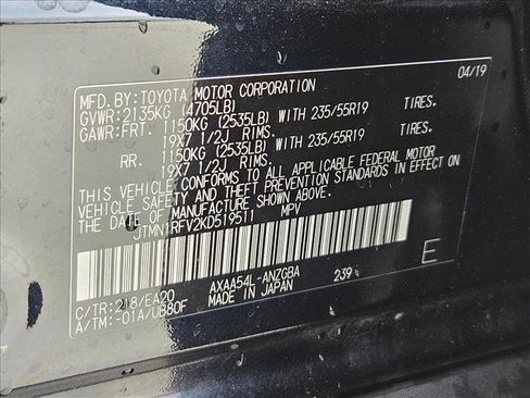 Used 2019 Toyota RAV4 Limited w/ Advanced Technology Package image 25