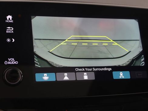 Used 2024 Honda Passport TrailSport image 10