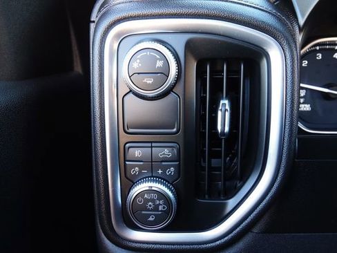 Used 2019 GMC Sierra 1500 SLT image 40