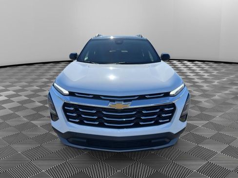 New 2026 Chevrolet Equinox LT image 2