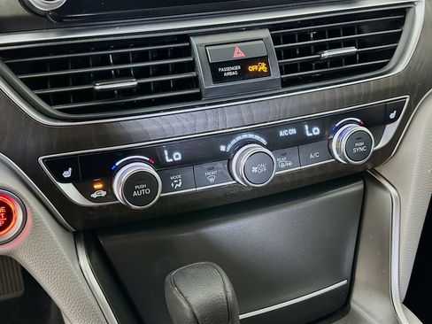 Used 2019 Honda Accord EX image 23