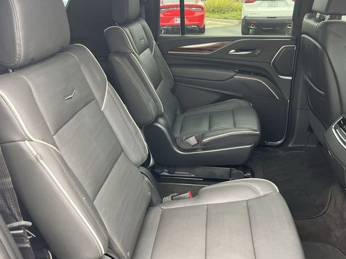 Used 2023 Cadillac Escalade ESV Premium Luxury w/ LPO, Radiant Package image 20