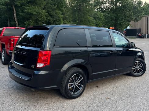 Used 2019 Dodge Grand Caravan GT FWD image 6