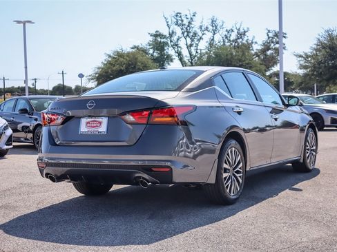 New 2025 Nissan Altima 2.5 SV w/ SV Premium Package image 5
