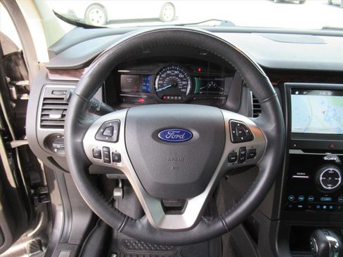 Used 2018 Ford Flex Limited image 16