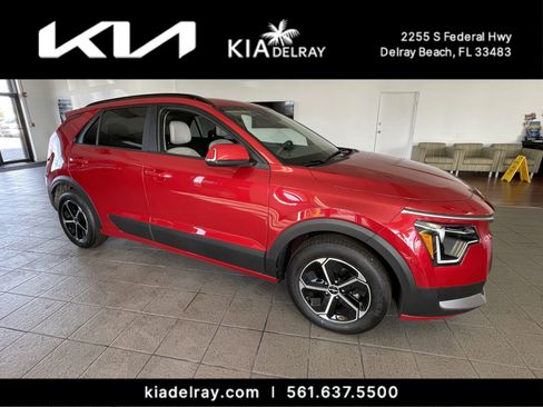 New 2025 Kia Niro EX image 1
