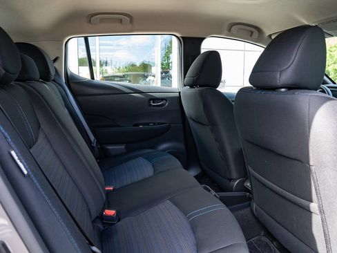 Used 2024 Nissan Leaf SV Plus FWD image 25