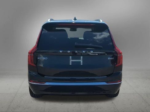 Certified 2026 Volvo XC90 B6 Plus AWD/4WD image 5