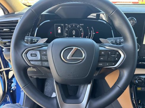 Used 2025 Lexus NX 250 FWD w/ Premium Package image 29