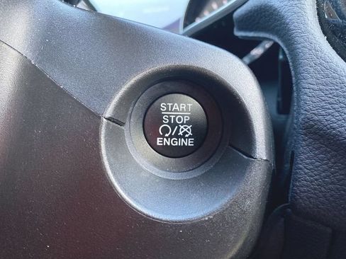 Used 2020 Jeep Compass Limited AWD/4WD image 10