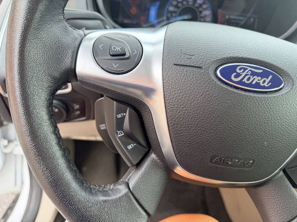 Used 2013 Ford Focus Electric Hatchback FWD image 15