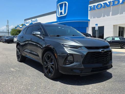 Used 2019 Chevrolet Blazer RS FWD image 2