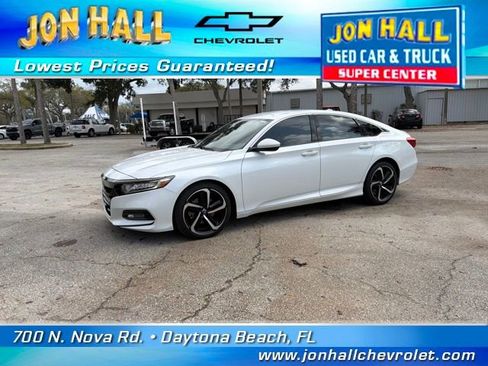 Used 2020 Honda Accord Sport image 3
