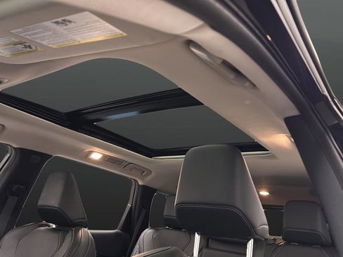 Used 2023 INFINITI QX60 Luxe image 12