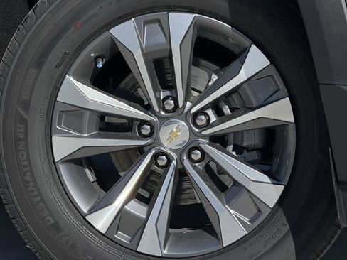 New 2026 Chevrolet Equinox LT w/ Safety and Technology Package image 9