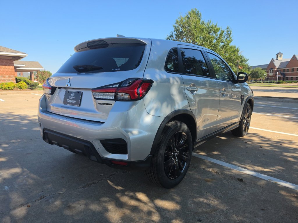 Used 2026 Mitsubishi Outlander Sport LE AWD/4WD image 6