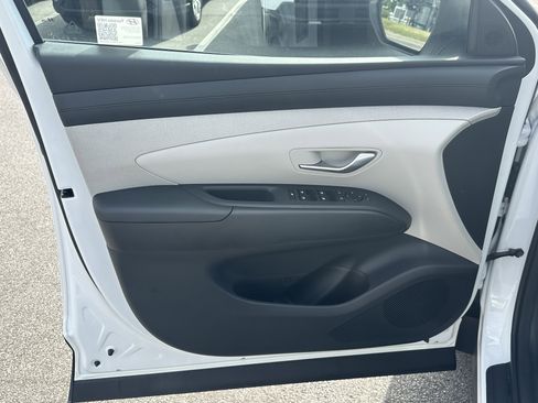 Used 2025 Hyundai Tucson SEL AWD/4WD image 10