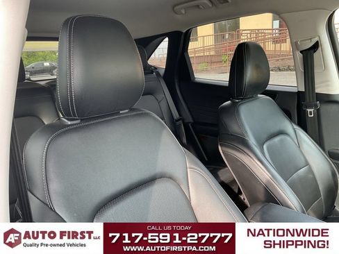 Used 2022 Ford Escape SEL AWD/4WD image 21